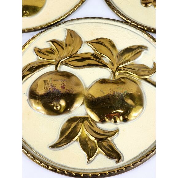 Elpec England Brass Embossed Fruit Wall Hanging Plaques 7 1/2" Home Decor 80s x4 - Picture 7 of 16
